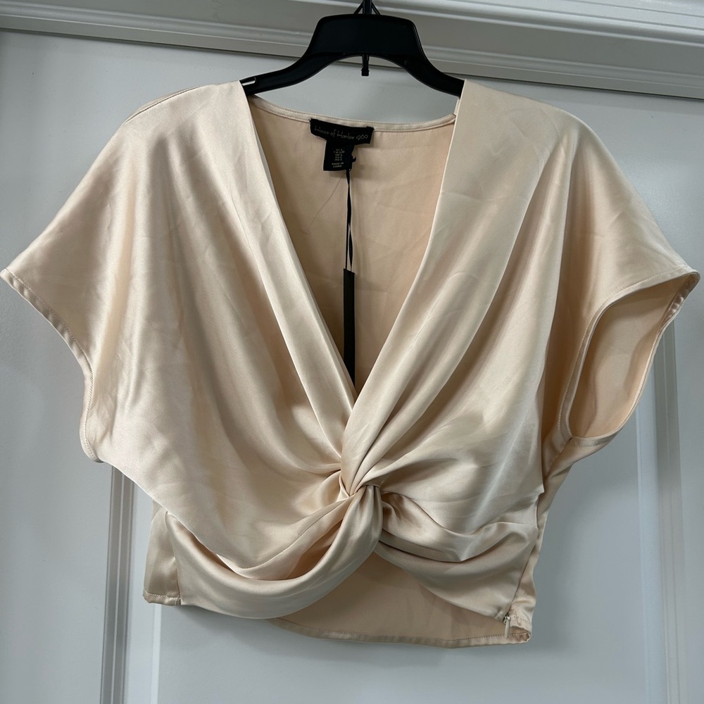 House of Harlow NEW 1960 Silk look Twist Front Crop Top in Ivory